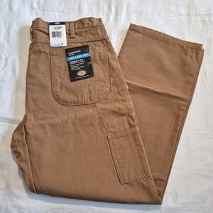 Dickies 38 x 30 relaxed fit carpenter jean, straight leg  NEW